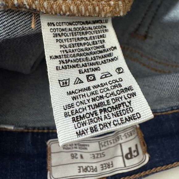 Free People Great Heights Frayed Fringe Skinny Jean Size 26 - Picture 8 of 9